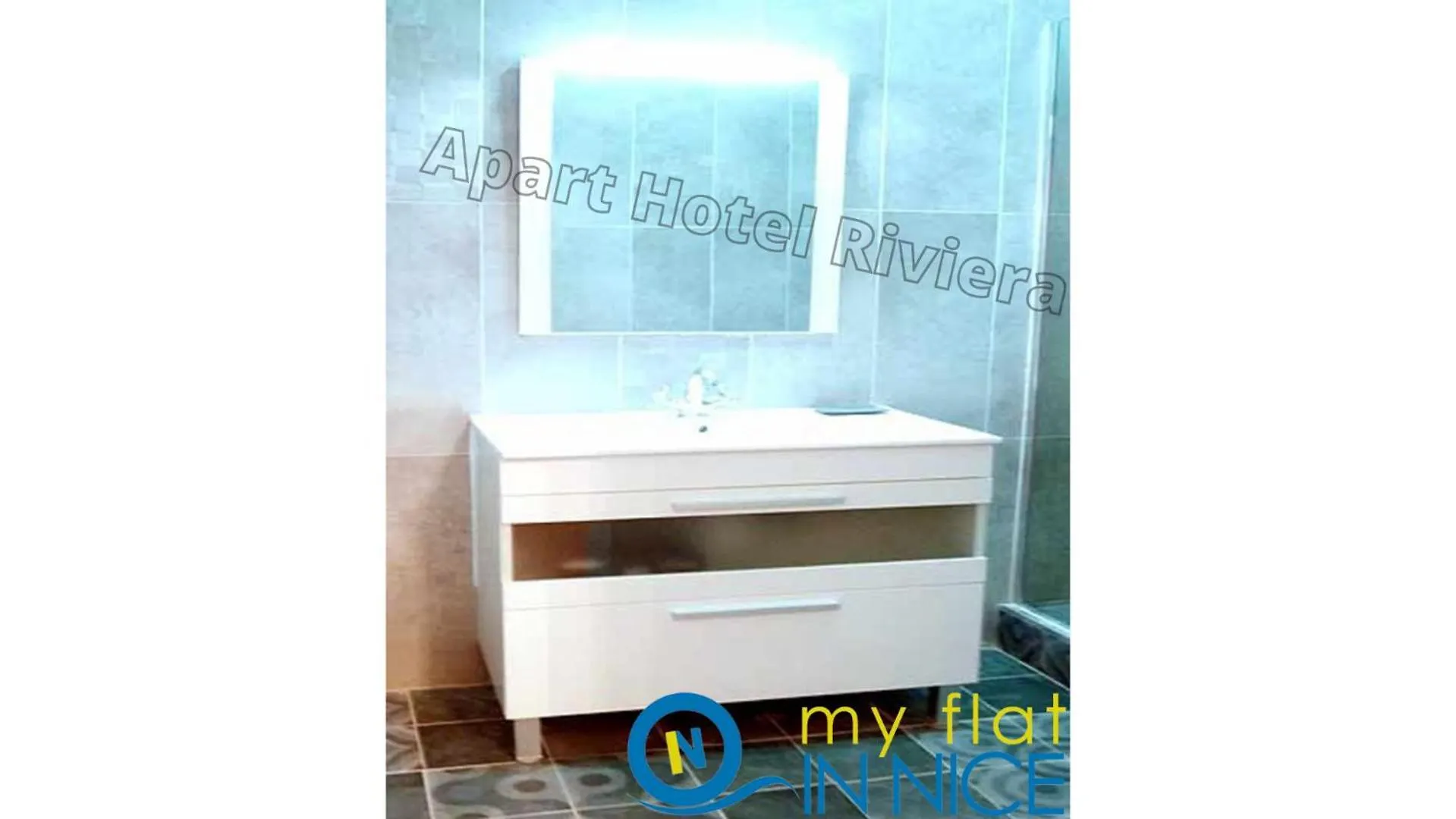 Apartment Aparthotel Riviera - Pont Vieux 2 - Old Town - Charm 2 Bedrooms Apartement Ac - 5Mn Beach Nice