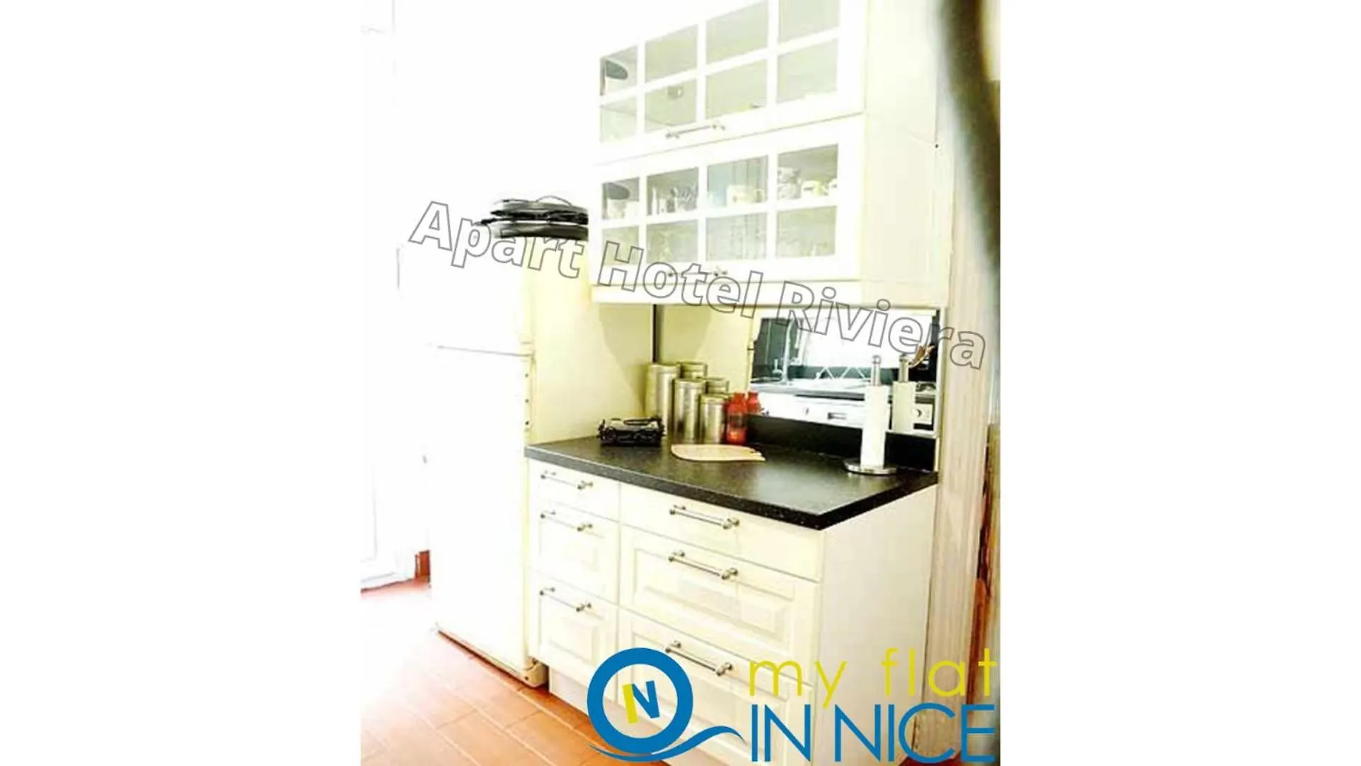 Apartment Aparthotel Riviera - Pont Vieux 2 - Old Town - Charm 2 Bedrooms Apartement Ac - 5Mn Beach Nice
