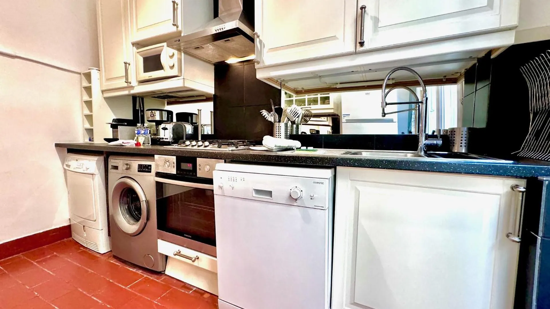 Aparthotel Riviera - Pont Vieux 2 - Old Town - Charm 2 Bedrooms Apartement Ac - 5Mn Beach Nice France