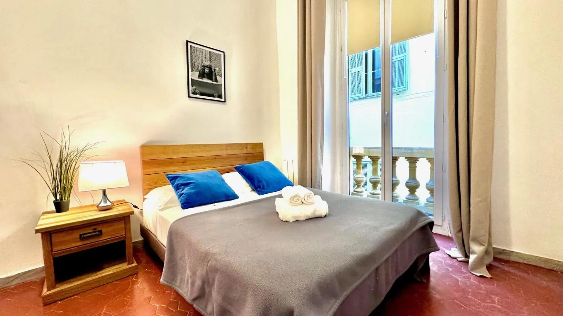 Aparthotel Riviera - Pont Vieux 2 - Old Town - Charm 2 Bedrooms Apartement Ac - 5Mn Beach Nice Apartment